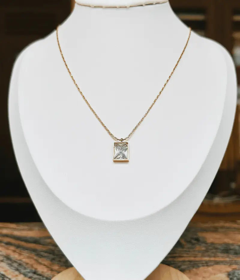Crystal rectangle Necklace