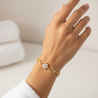 White flower bracelet