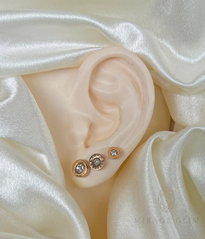 Roman with stone Stud Earring