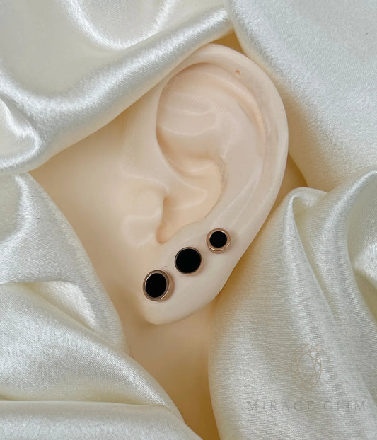 Round Stud Earring