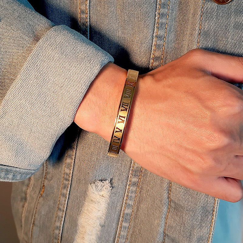 Roman Numeral Stainless Steel Bangle – Men’s Minimal Cuff Bracelet