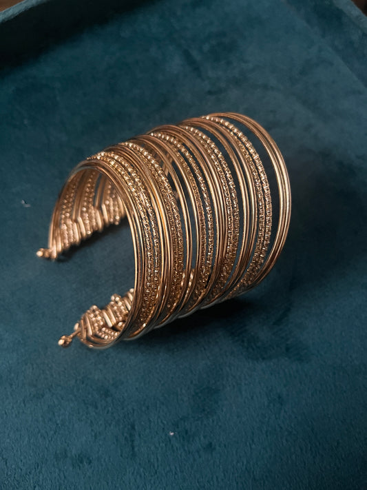 zz Cuff Bangle