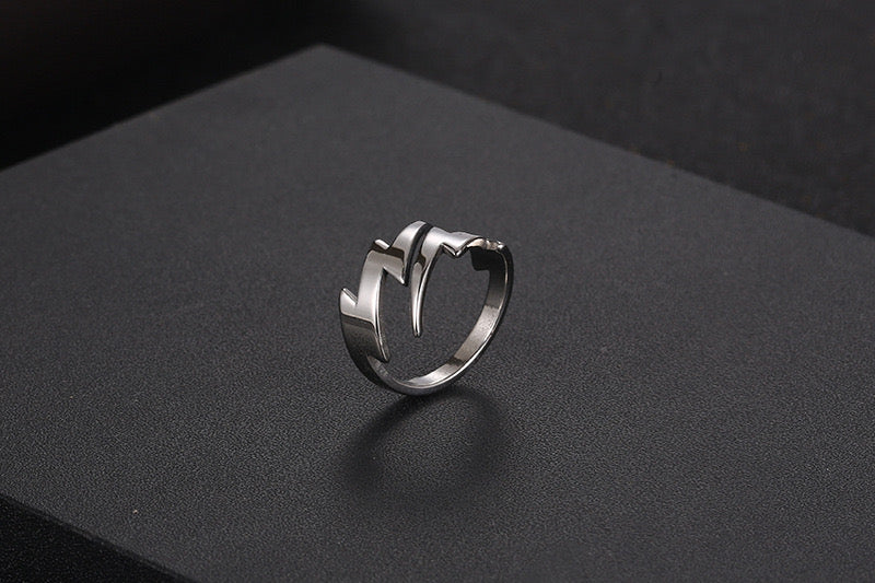 Simple Style Lightning Titanium Steel Polishing
Men's Rings