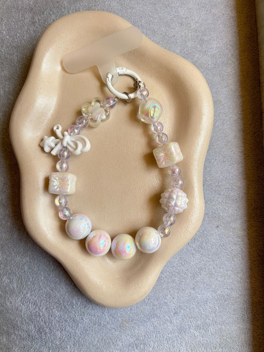 Iridescent Charm Bracelet - Pearl White