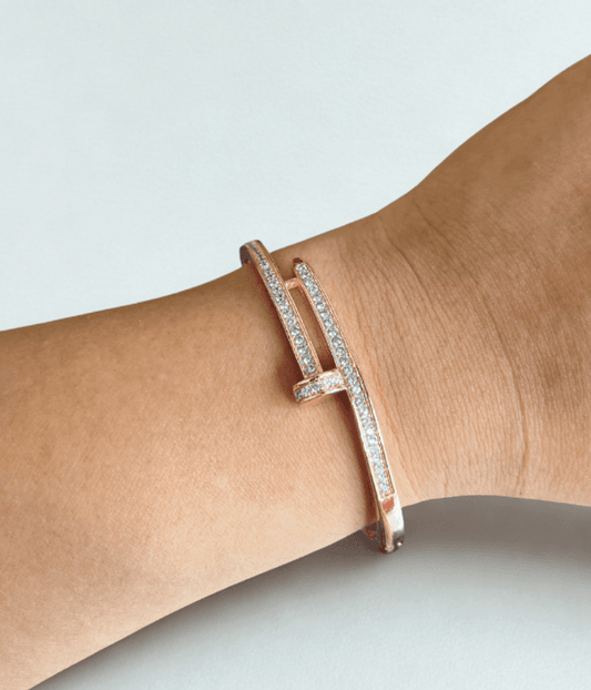 Nail bangle with stones