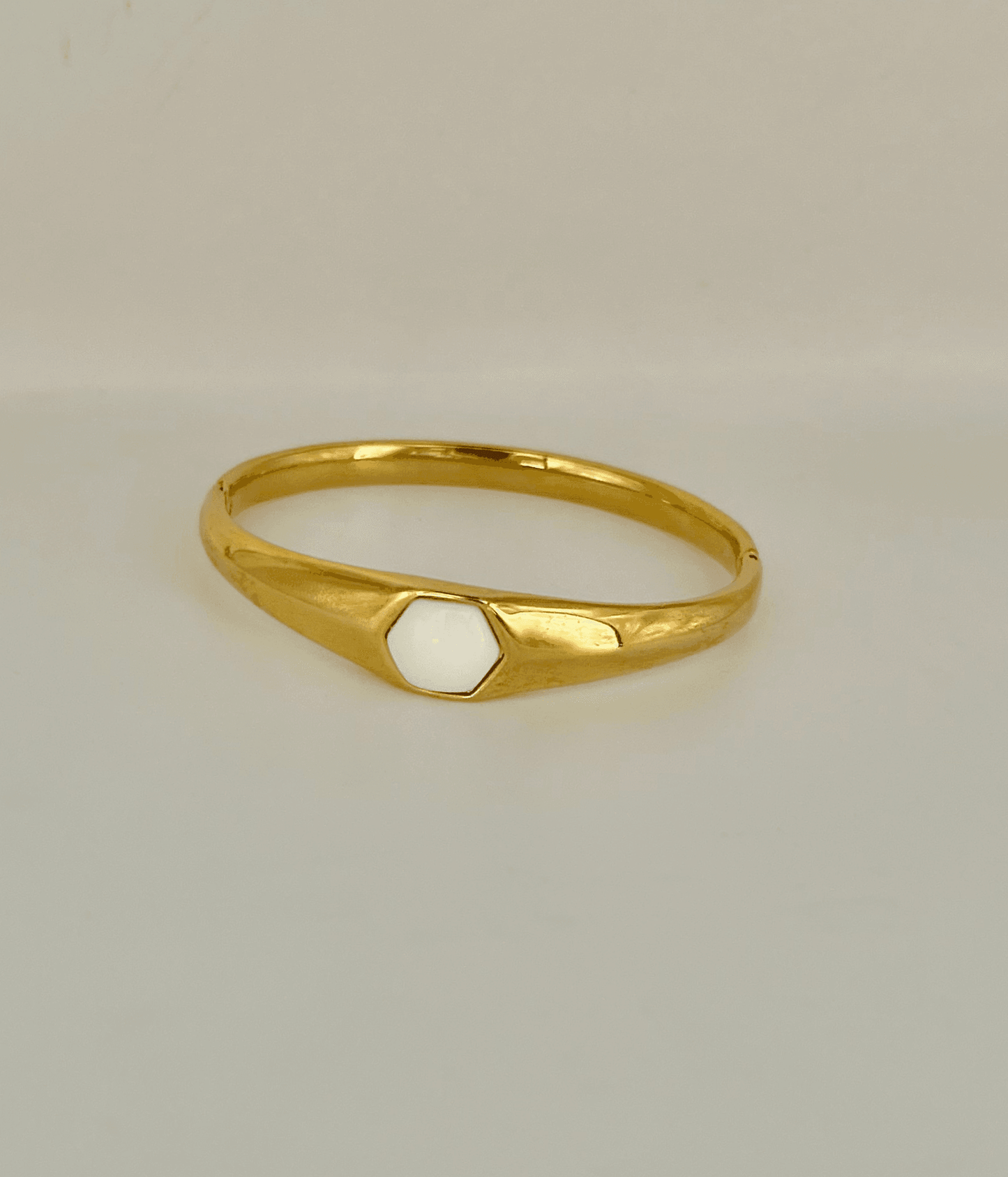 Crown Gleam Gold